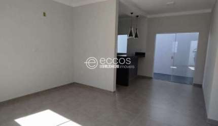 Casa à venda, 2 quartos, 1 suíte, 2 vagas, Novo Mundo - Uberlândia/MG