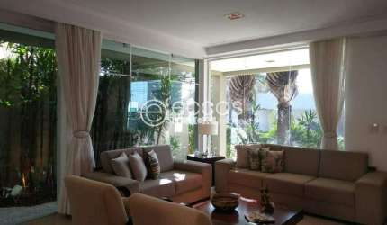 Casa à venda, 3 quartos, 3 suítes, 4 vagas, Nova Uberlândia - Uberlândia/MG