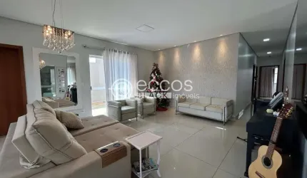 Casa à venda, 4 quartos, 4 suítes, 4 vagas, Jardim Karaíba - Uberlândia/MG