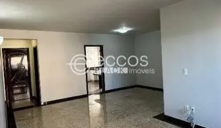Apartamento à venda, 4 quartos, 1 suíte, 2 vagas, Tabajaras - Uberlândia/MG