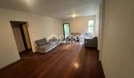 Chácara à venda, 3 quartos, 3 suítes, 4 vagas, Morada do Sol - Uberlândia/MG