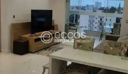 Apartamento à venda, 3 quartos, 1 suíte, 2 vagas, Santa Mônica - Uberlândia/MG