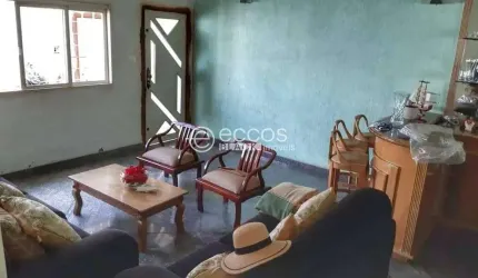 Casa à venda, 4 quartos, 3 suítes, 3 vagas, Brasil - Uberlândia/MG