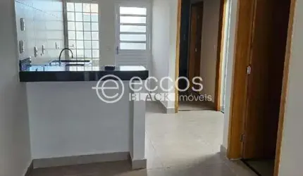Casa à venda, 2 quartos, 1 suíte, 2 vagas, Jardim Ipanema - Uberlândia/MG