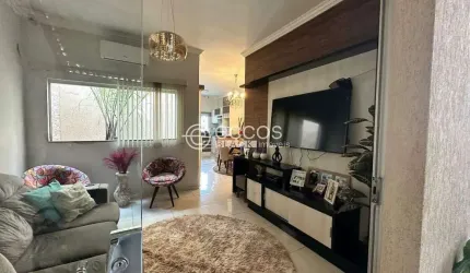 Casa à venda, 5 quartos, 3 suítes, 2 vagas, Jardim do Lago - UBERABA/MG