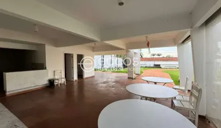 Casa à venda, 4 quartos, 2 suítes, 4 vagas, Morada da Colina - Uberlândia/MG