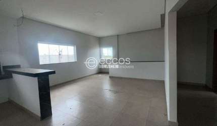 Apartamento à venda, 3 quartos, 1 suíte, 2 vagas, Monte Moriá - ARAGUARI/MG
