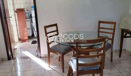 Apartamento à venda, 3 quartos, 1 suíte, 3 vagas, Osvaldo Rezende - Uberlândia/MG