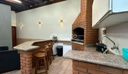 Casa à venda, 4 quartos, 1 suíte, 2 vagas, Conjunto Manoel Mendes - UBERABA/MG