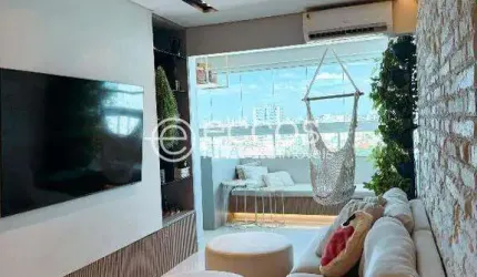 Cobertura à venda, 2 quartos, 1 suíte, 2 vagas, Santa Mônica - Uberlândia/MG