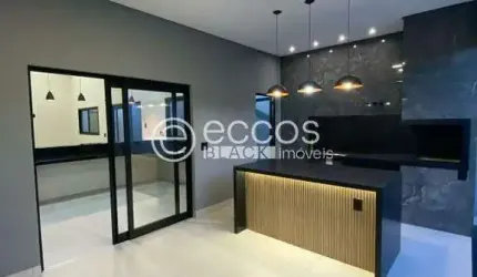 Casa à venda, 3 quartos, 2 suítes, 2 vagas, Alto Umuarama - Uberlândia/MG