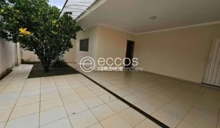 Casa à venda, 3 quartos, 1 suíte, 2 vagas, Cidade Jardim - Uberlândia/MG