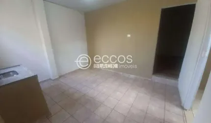 Casa à venda, 3 quartos, 1 suíte, 1 vaga, Boa Vista - UBERABA/MG
