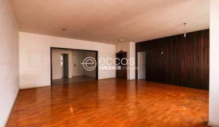 Apartamento à venda, 3 quartos, 1 suíte, 1 vaga, Centro - Belo Horizonte/MG