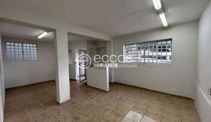 Casa à venda, 3 quartos, 1 suíte, Martins - Uberlândia/MG