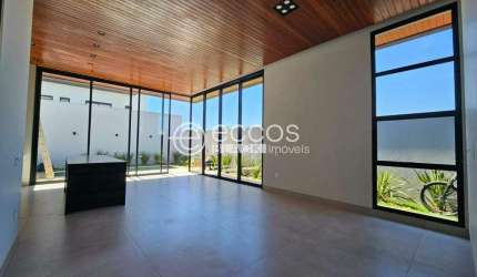 Casa em condomínio à venda, 4 quartos, 4 suítes, 4 vagas, Jardim Sul - Uberlândia/MG