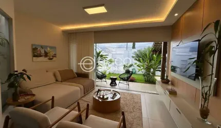 Casa à venda, 3 quartos, 1 suíte, 2 vagas, Granada - Uberlândia/MG