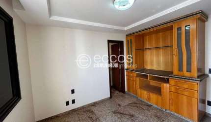 Apartamento à venda, 4 quartos, 4 suítes, 3 vagas, Fundinho - Uberlândia/MG