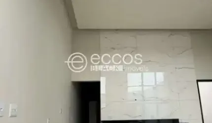 Casa à venda, 3 quartos, 1 suíte, 2 vagas, Verde Umuarama (Lot) - Uberlândia/MG