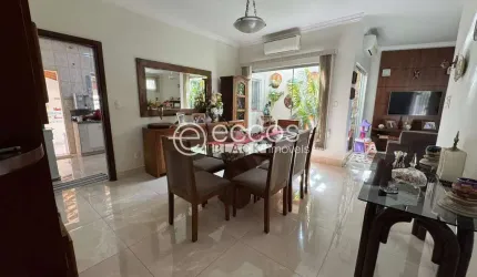 Casa à venda, 3 quartos, 1 suíte, 2 vagas, FABRÍCIO - UBERABA/MG
