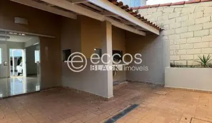 Casa em condomínio à venda, 3 quartos, 1 suíte, 2 vagas, Morada da Colina - Uberlândia/MG