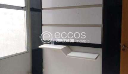 Apartamento à venda, 3 quartos, 1 suíte, 1 vaga, Presidente Roosevelt - Uberlândia/MG