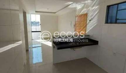 Apartamento à venda, 2 quartos, 1 suíte, 1 vaga, Laranjeiras - Uberlândia/MG