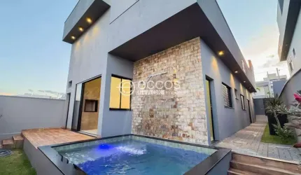Casa em condomínio à venda, 3 quartos, 1 suíte, 4 vagas, Granja Marileusa - Uberlândia/MG