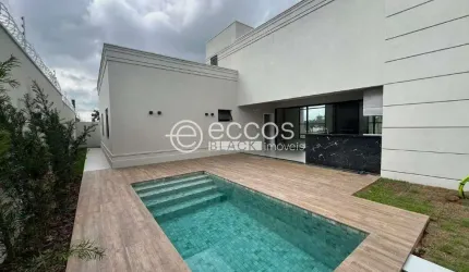 Casa à venda, 3 quartos, 3 suítes, 4 vagas, Laranjeiras - Uberlândia/MG