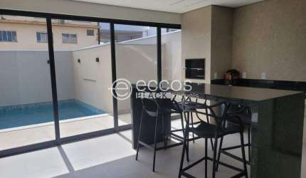 Apartamento para aluguel, 3 quartos, 1 suíte, 2 vagas, Nossa Senhora Aparecida - Uberlândia/MG