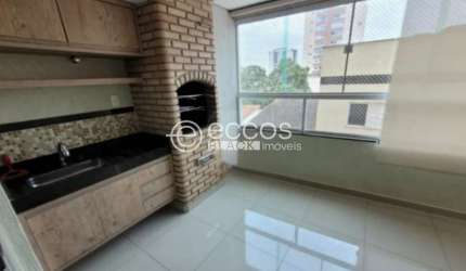 Apartamento para aluguel, 3 quartos, 1 suíte, 2 vagas, Santa Mônica - Uberlândia/MG