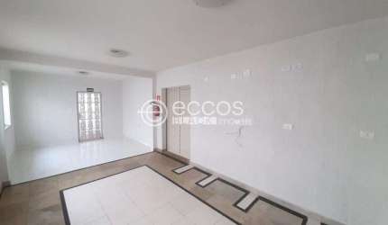 Casa comercial para aluguel, 5 vagas, Brasil - Uberlândia/MG