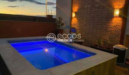Casa à venda, 3 quartos, 1 suíte, 6 vagas, Aclimação - Uberlândia/MG