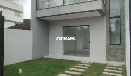 Sobrado à venda no bairro Gravatá