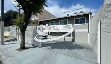 RC Imóveis vende casa no Alto Boqueirão