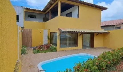 Belíssima casa duplex, 3/4 sendo 2 suítes e piscina privativa na praia de Jauá - Camaçari
