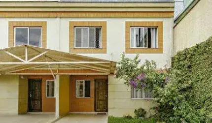 Casa com 2 quartos à venda na Rua Francisco Zanicotti Sobrinho, 310, Santa Cândida, Curitiba por R$ 650.000
