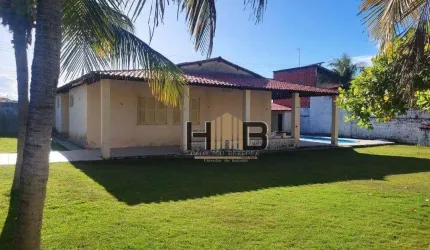 Casa com piscina próximo à praia - 3 dormitórios à venda, 210 m² por R$ 350.000 - Marina do Morro Branco - Beberibe/CE