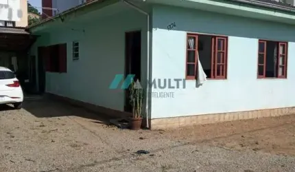 Casa à venda no bairro Morro da Bina - Biguaçu/SC