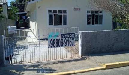 Casa à venda no bairro Praia João Rosa - Biguaçu/SC