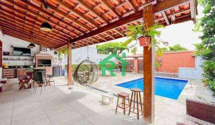 Casa próximo da Praia, 5 dormitórios (3 suítes), 5 vagas, Lazer, Tombo, Guarujá/SP