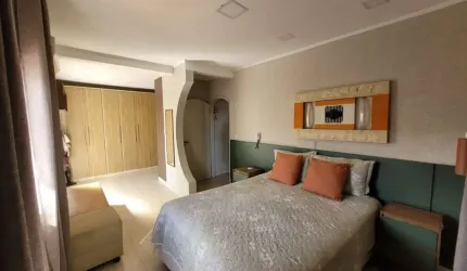 Casa com piscina no centro de Ubatuba - litoral norte de São Paulo