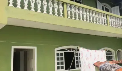 CASA COM 2 DORMITÓRIOS NA ESTUFA 2.