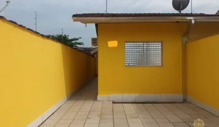 CASA GEMINADA COM 2 DORMITÓRIOS NO ITAGUÁ.