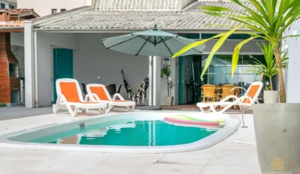 CASA LINDA NO ITAGUA COM ÁREA GOURMET COMPLETA.