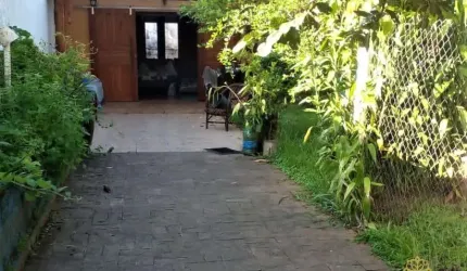 Casa com 3 dormitórios mais edícula na praia do Lázaro em Ubatuba!