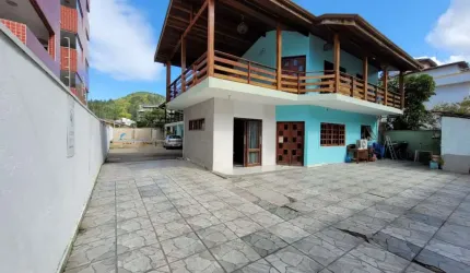 Imóvel à venda nas Toninhas por R$ 2.500.000,00