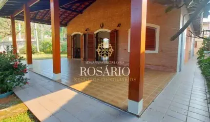 Casa 4 dormitórios no Parque Vivamar