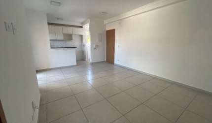 Apartamento à Venda de 2 dormitórios no Centro de Ubatuba
