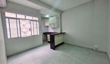 Apartamento com 1 dormitório À VENDA na Ponta da Praia